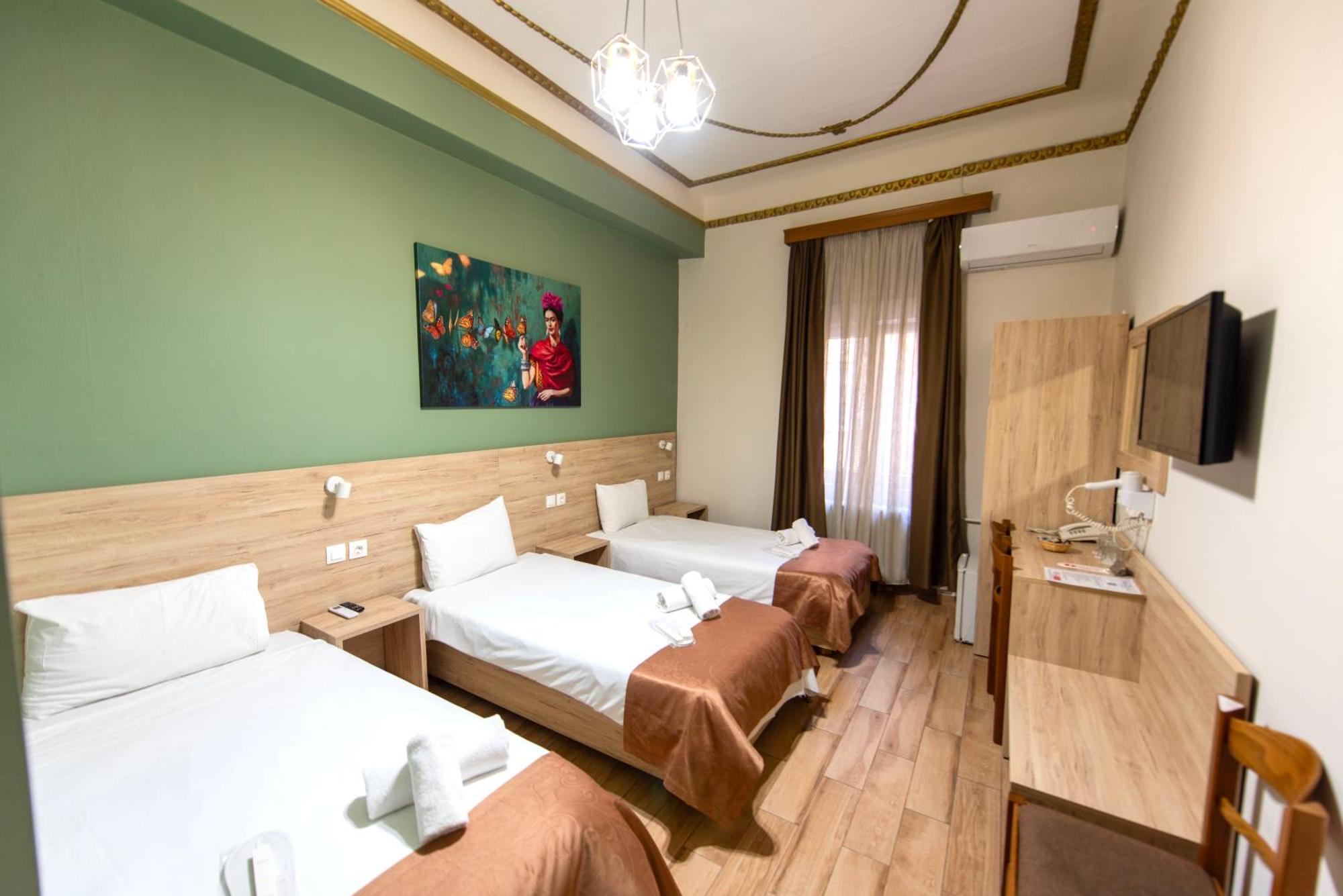 Hotel Nea Metropolis 3*