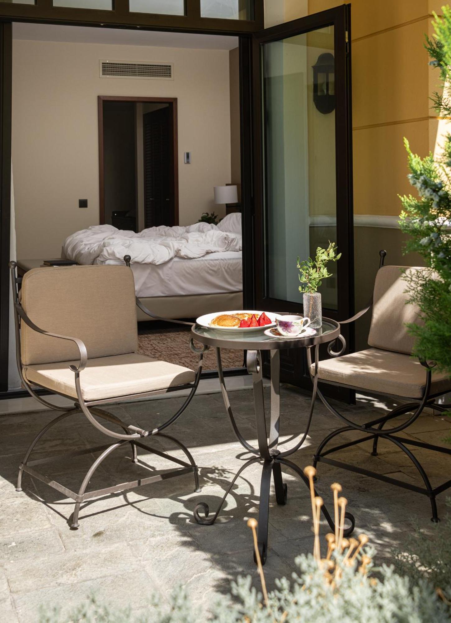 Hyatt Regency 5*