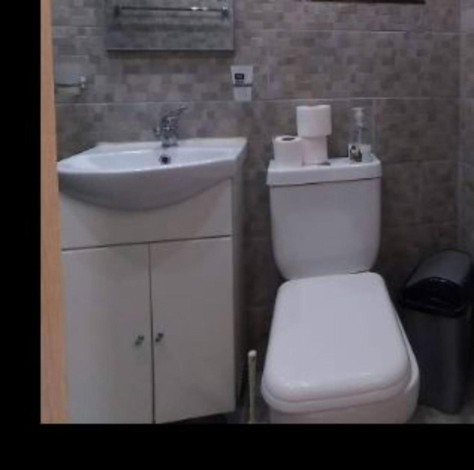 2 Bedroom Very Apartment *