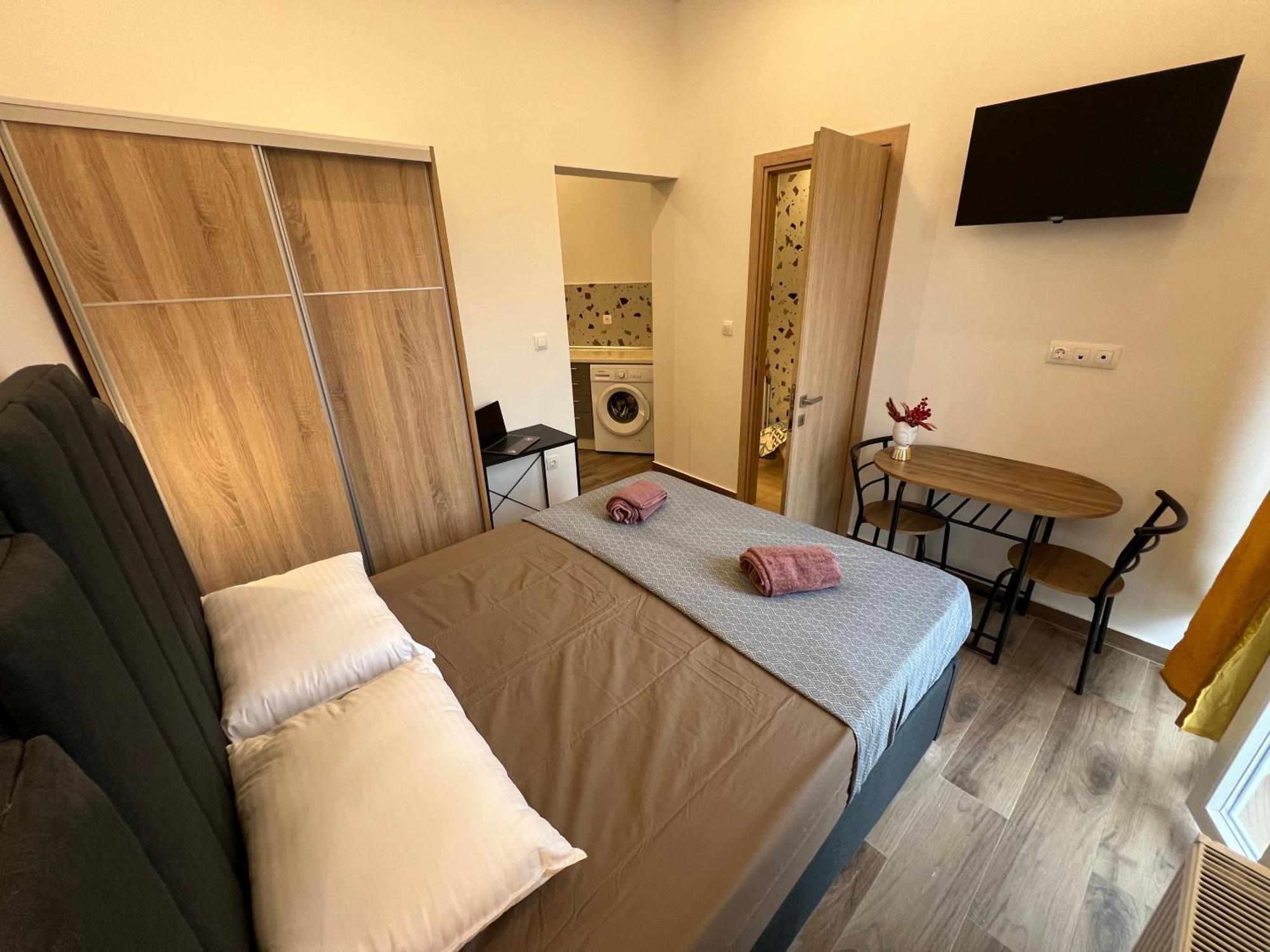 Aparthotel F-residence Center