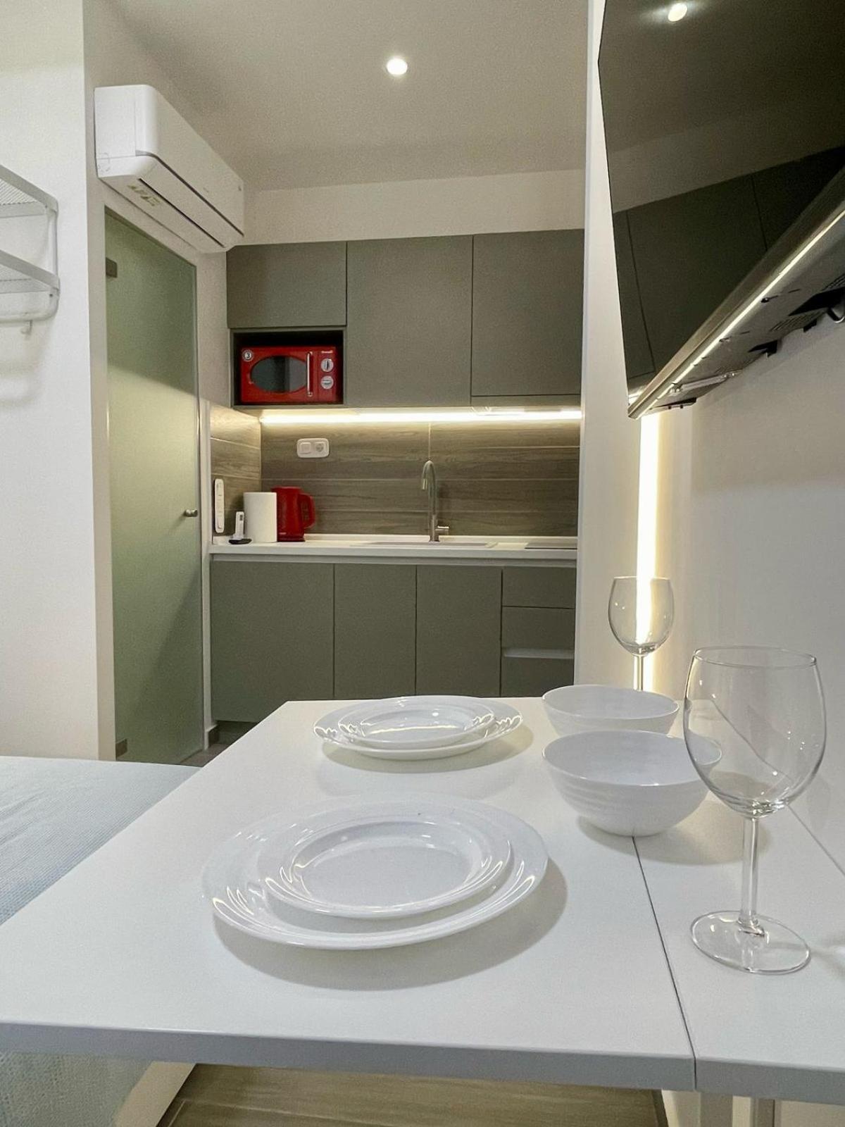 Apartment Agora Lx & *
