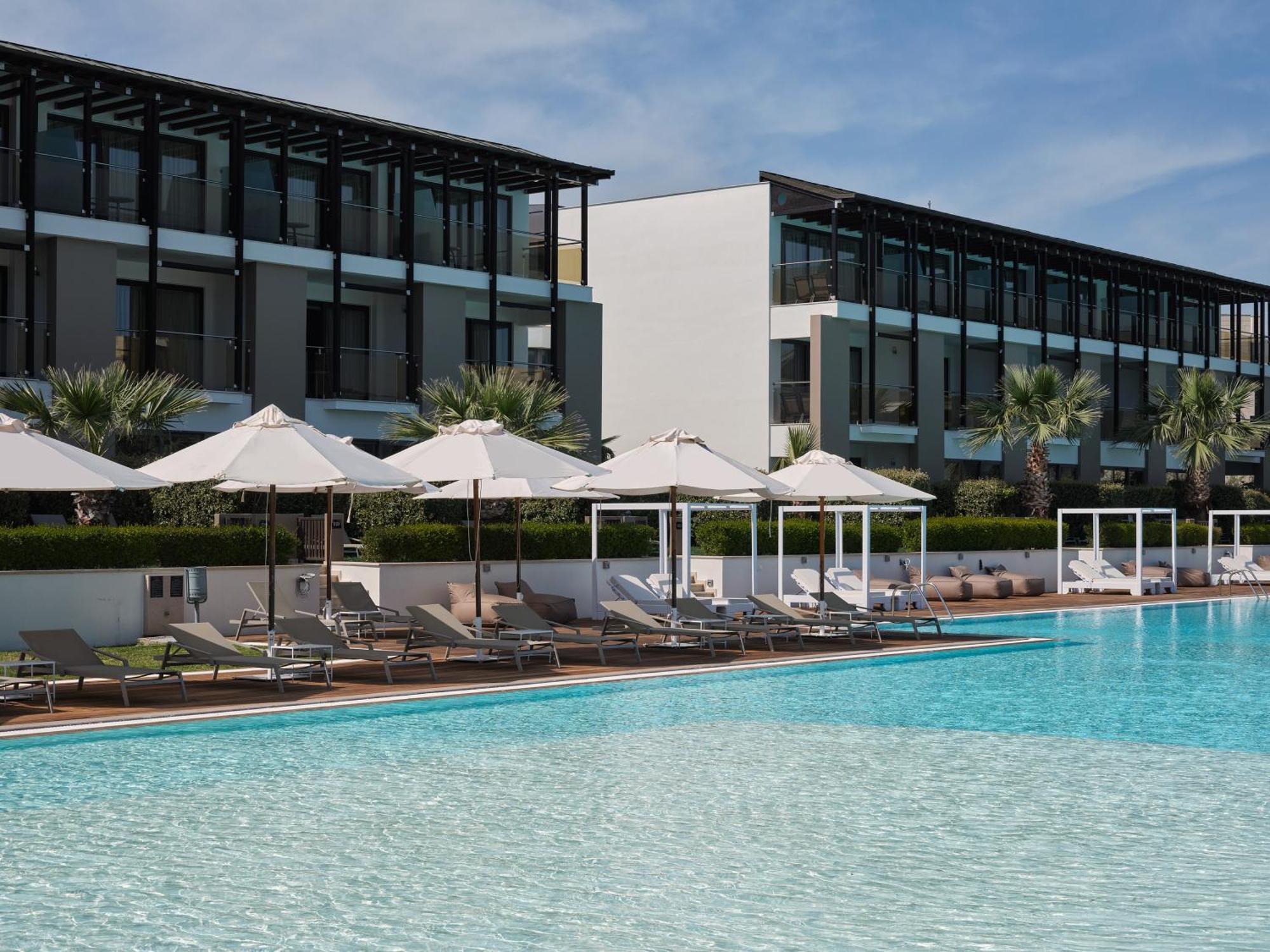 Hotel September 5*