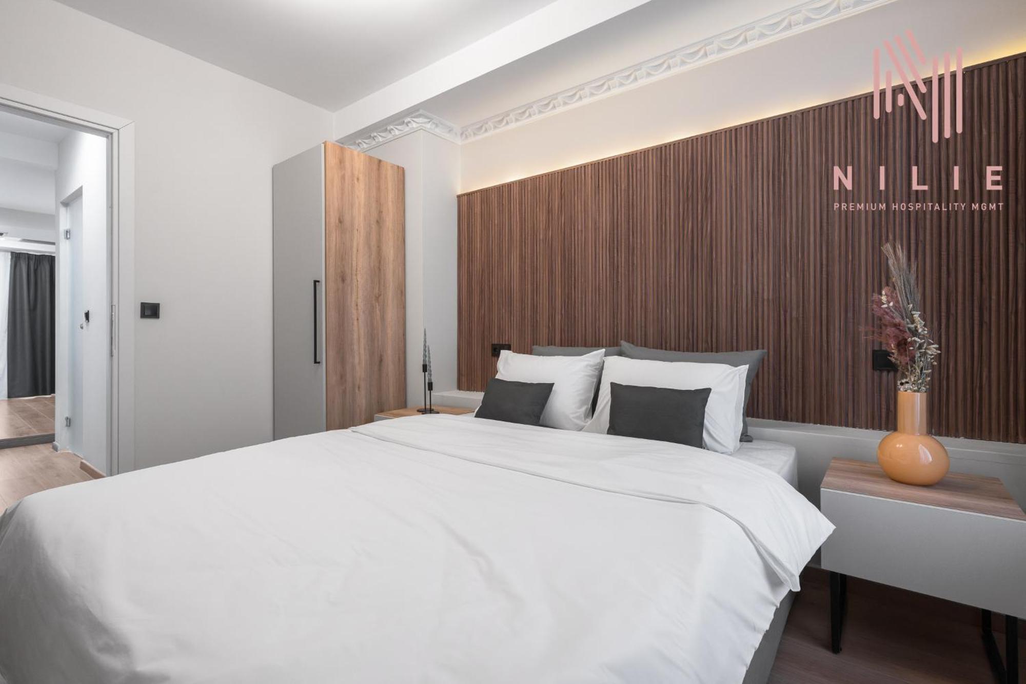 Ester Suites, Nilie Hospitality Mgmt *