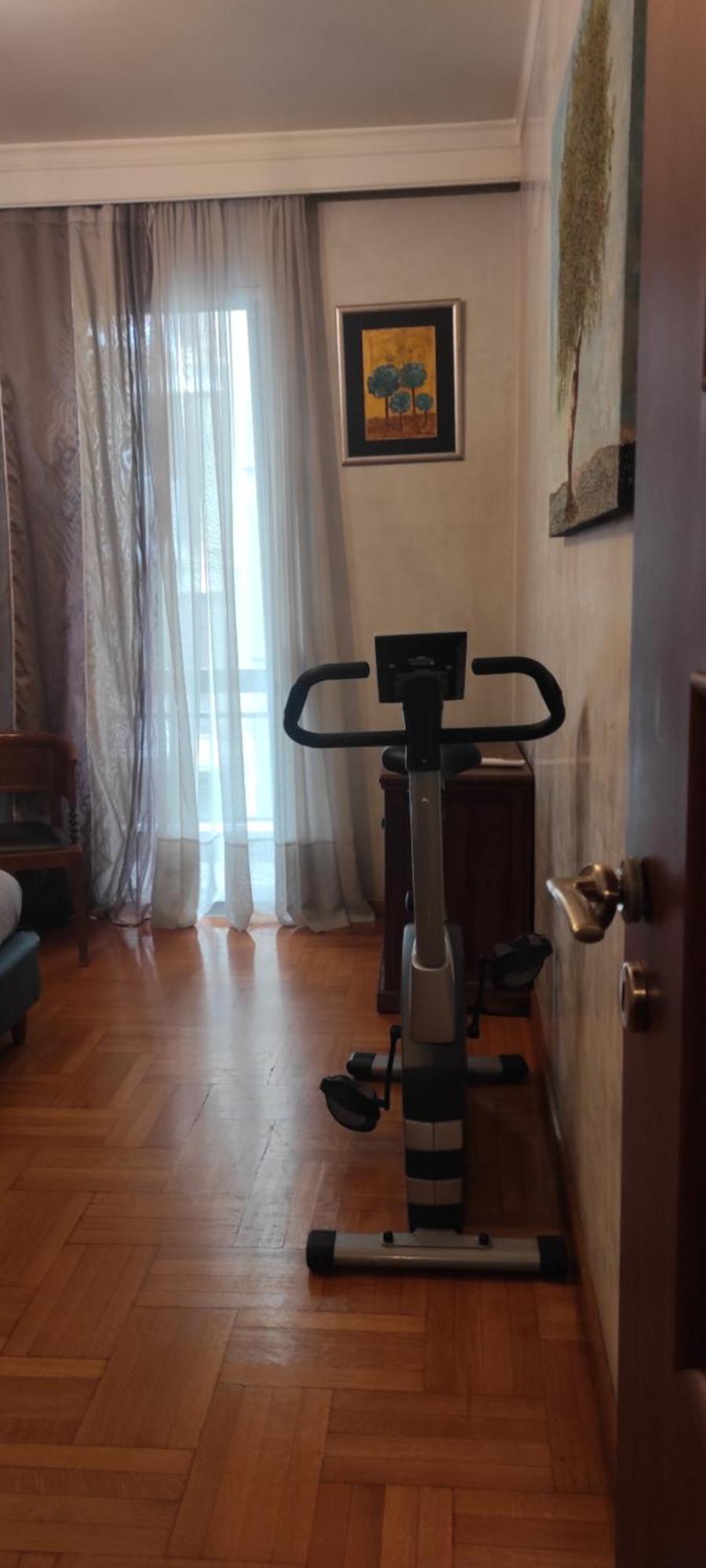 Elegant Luminous Downtown Apartment Thessaloniki