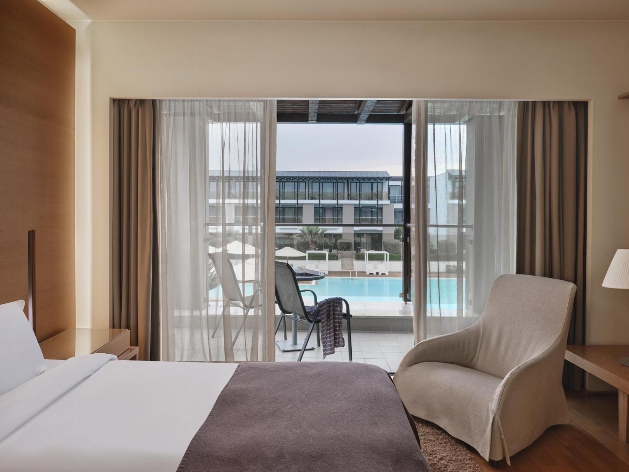 Hotel September 5*