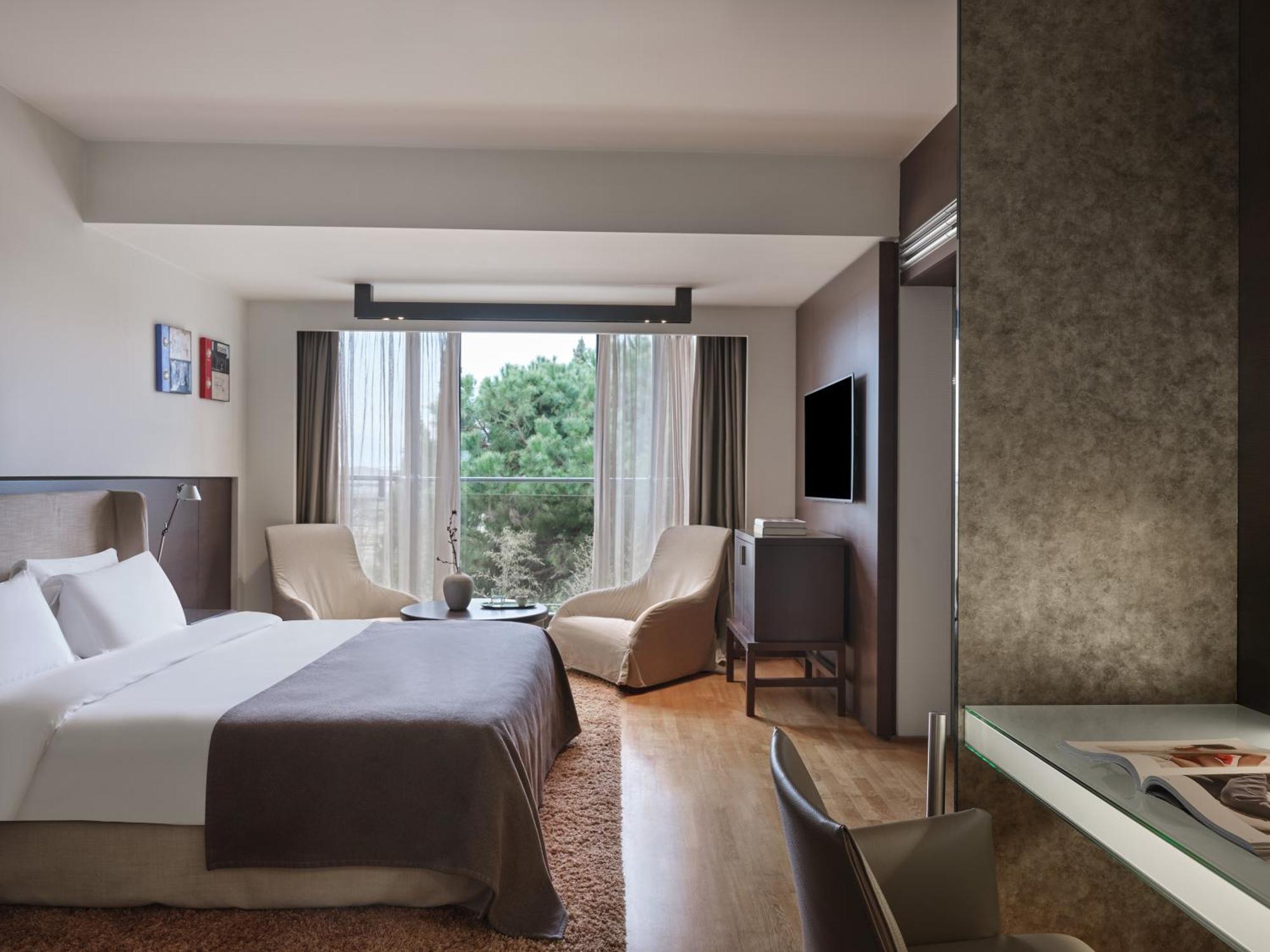 Hotel September 5*