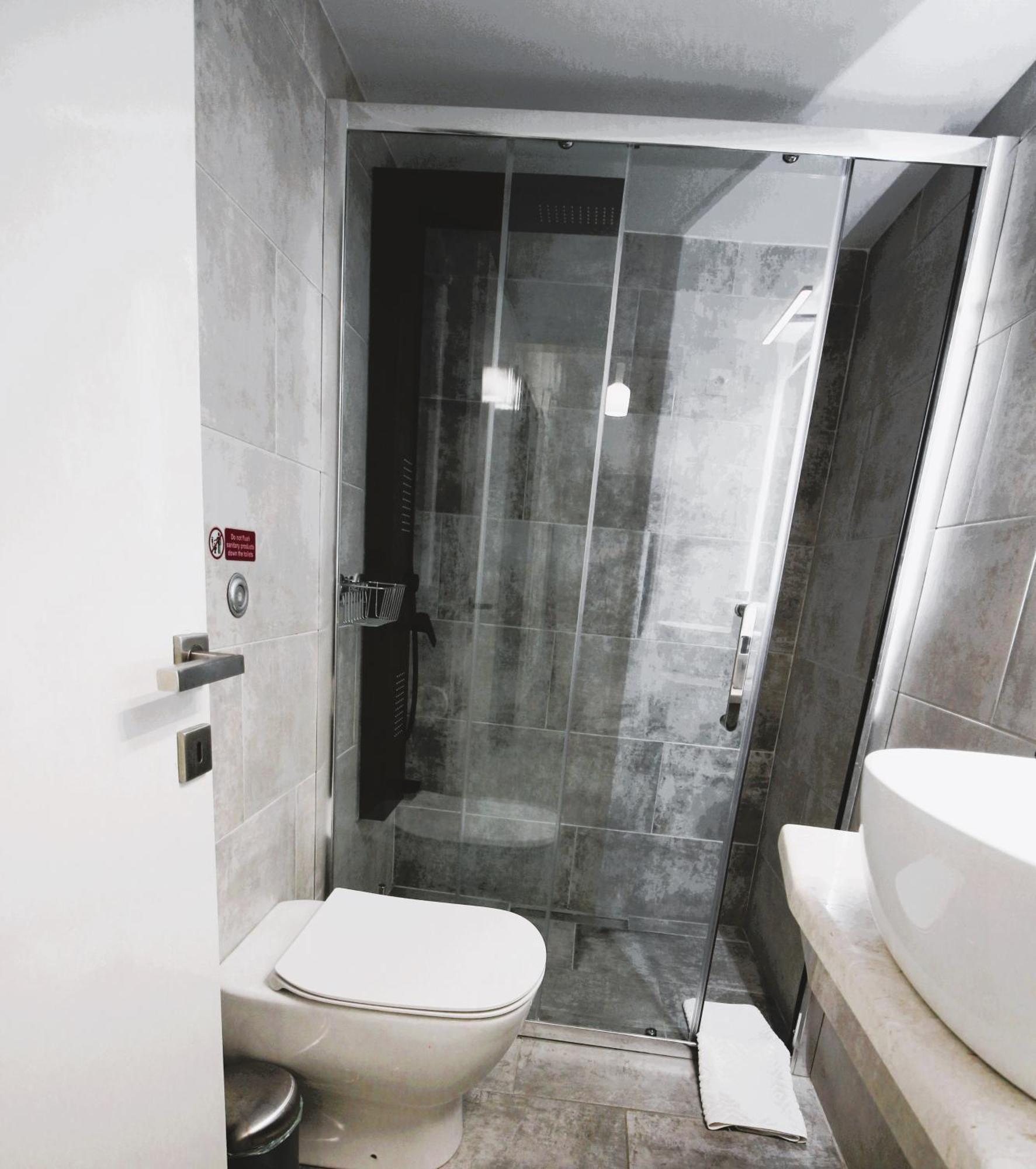 Yannis - Stylish With High-speed Wi-fi Apartamento *