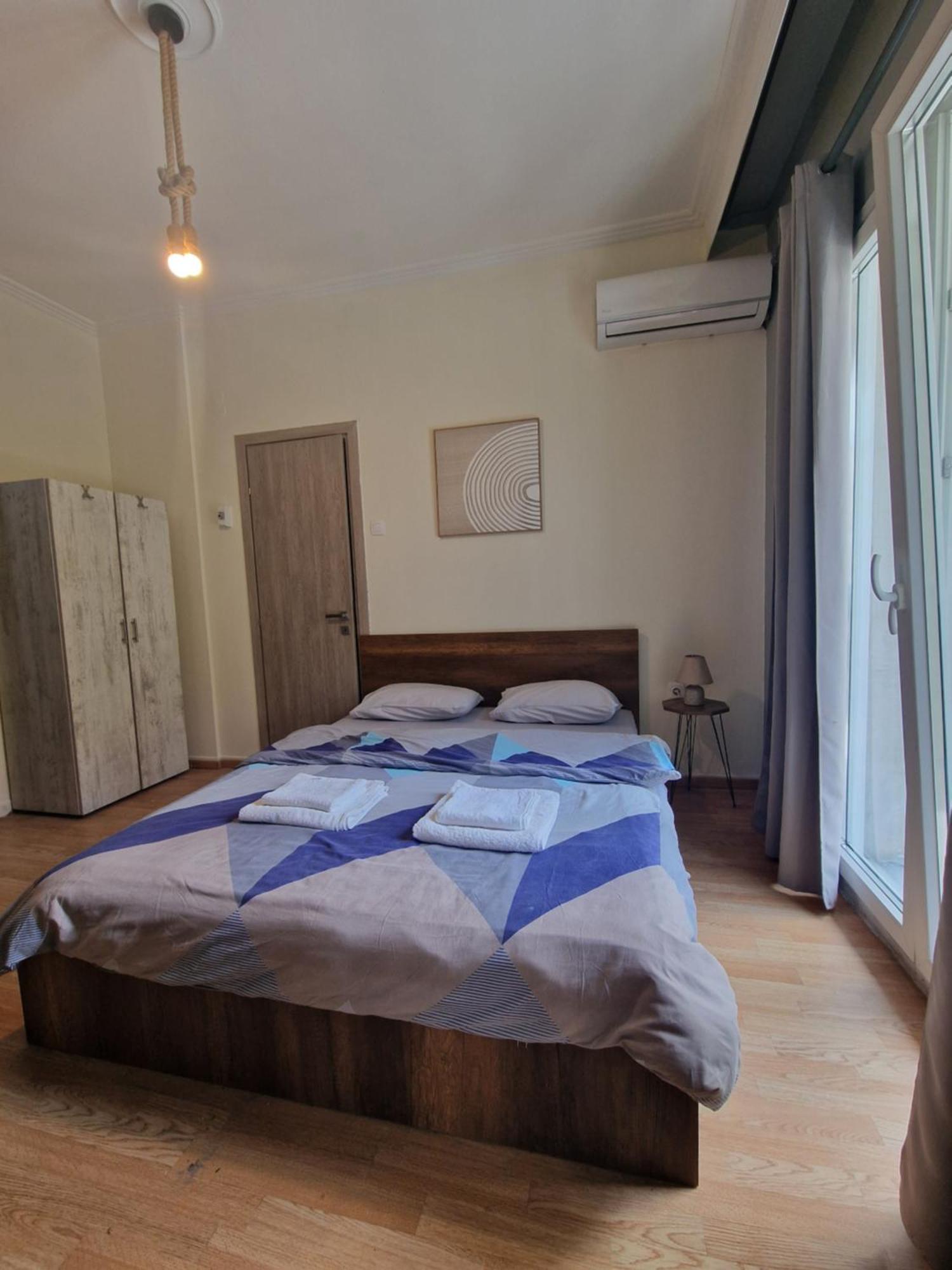 Apartment Closer 