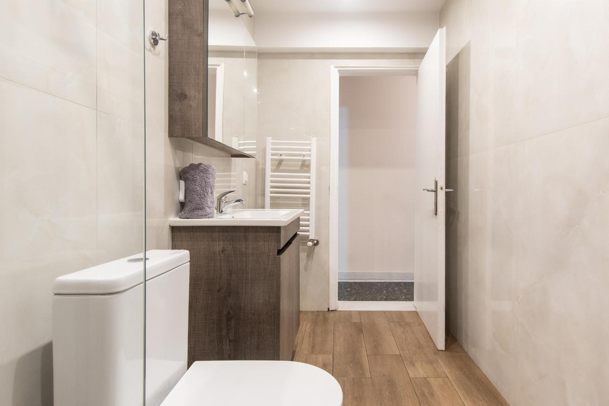 Apartment Houseloft White Tower Icon *
