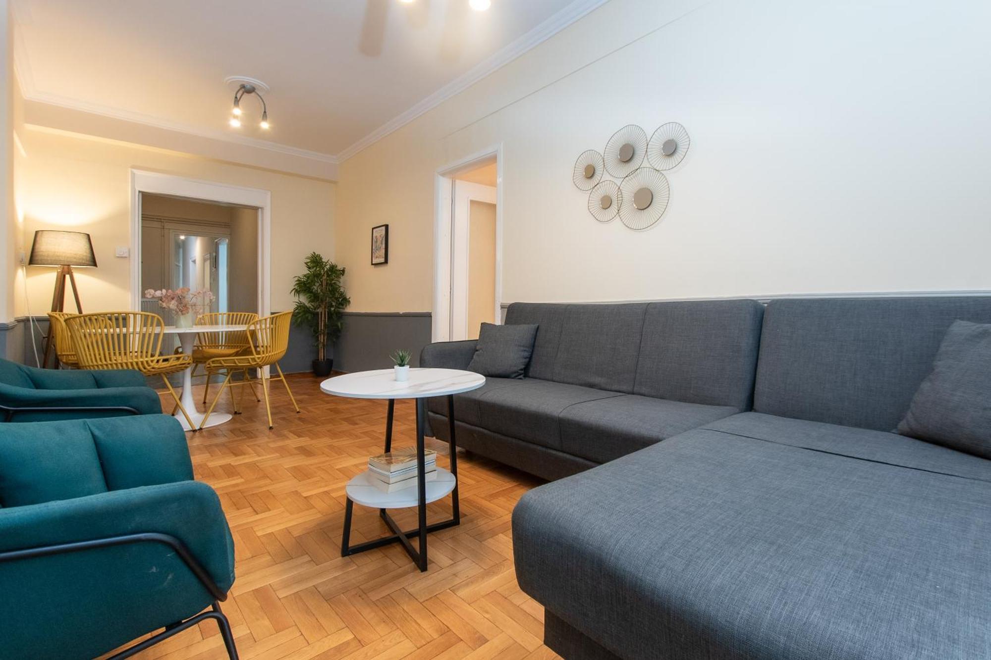 Apartment Houseloft White Tower Icon