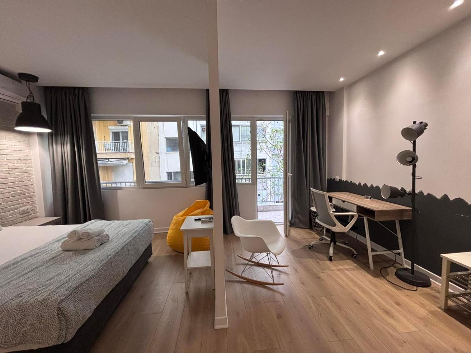 Apartment Nyma White Apartments, The Luxury