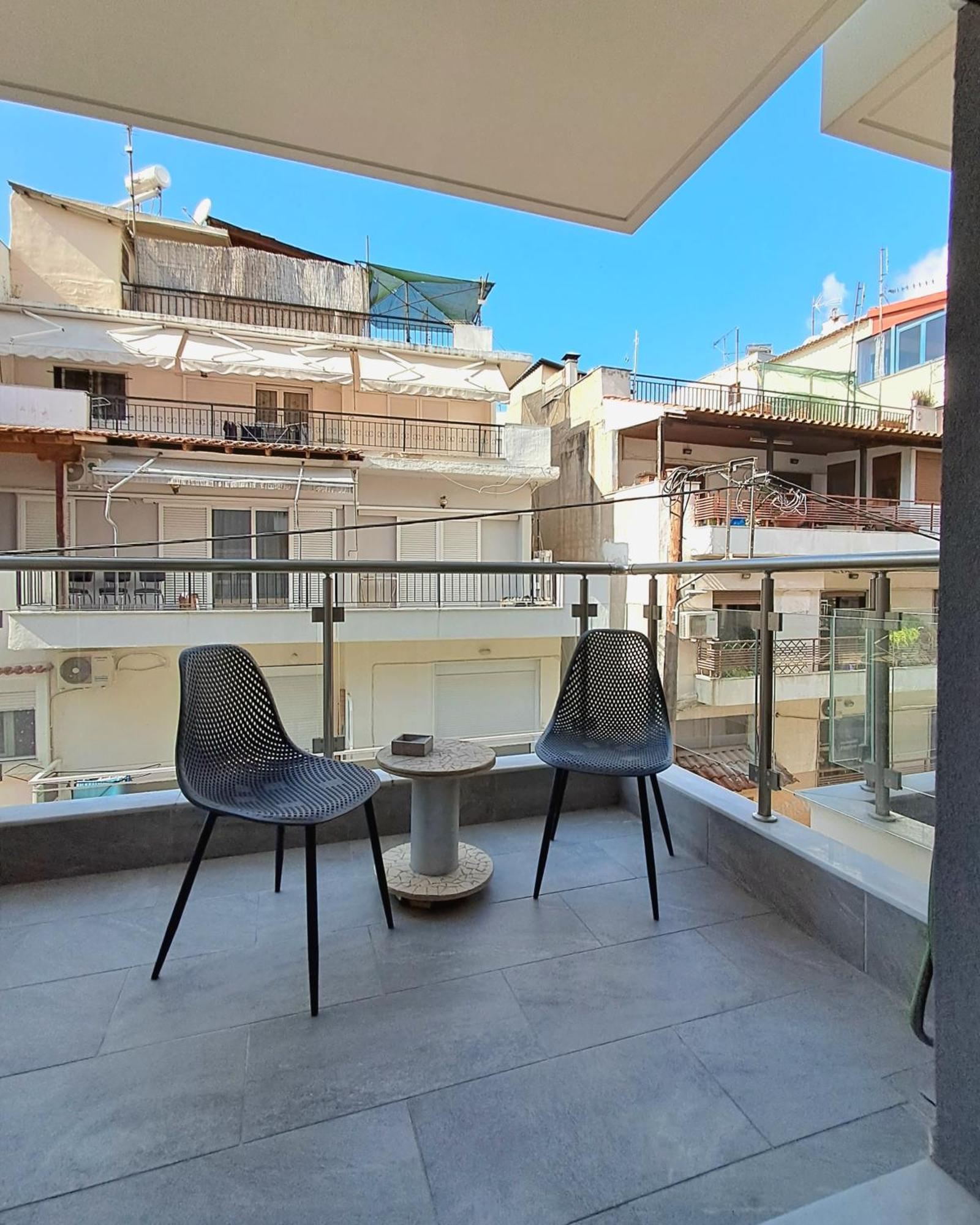 Cozy & Stylish Eastside Apt. * Thessaloniki