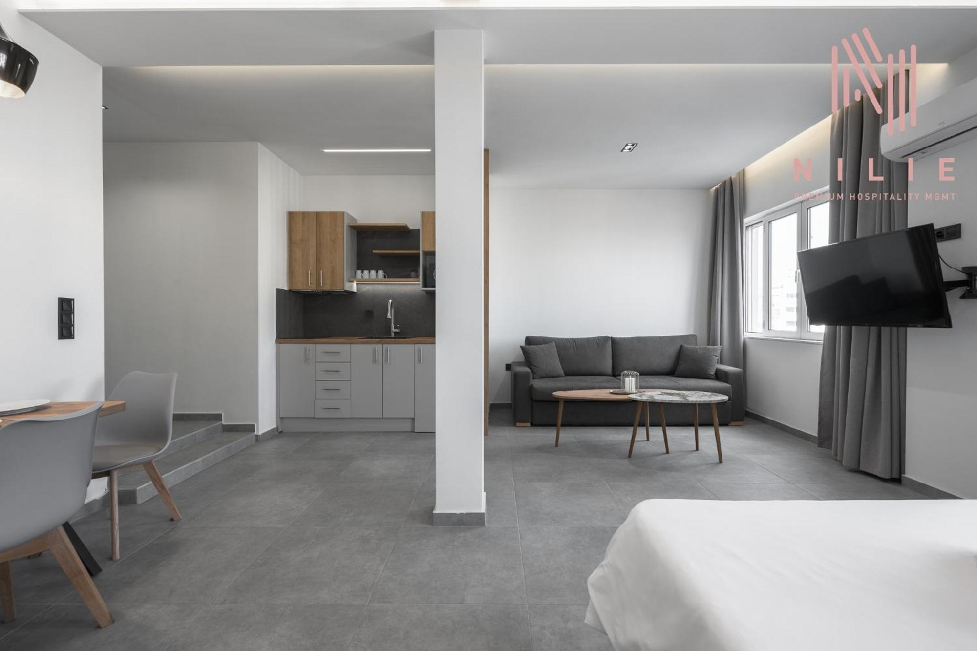 Pantheon, Nilie Hospitality Mgmt Thessaloniki