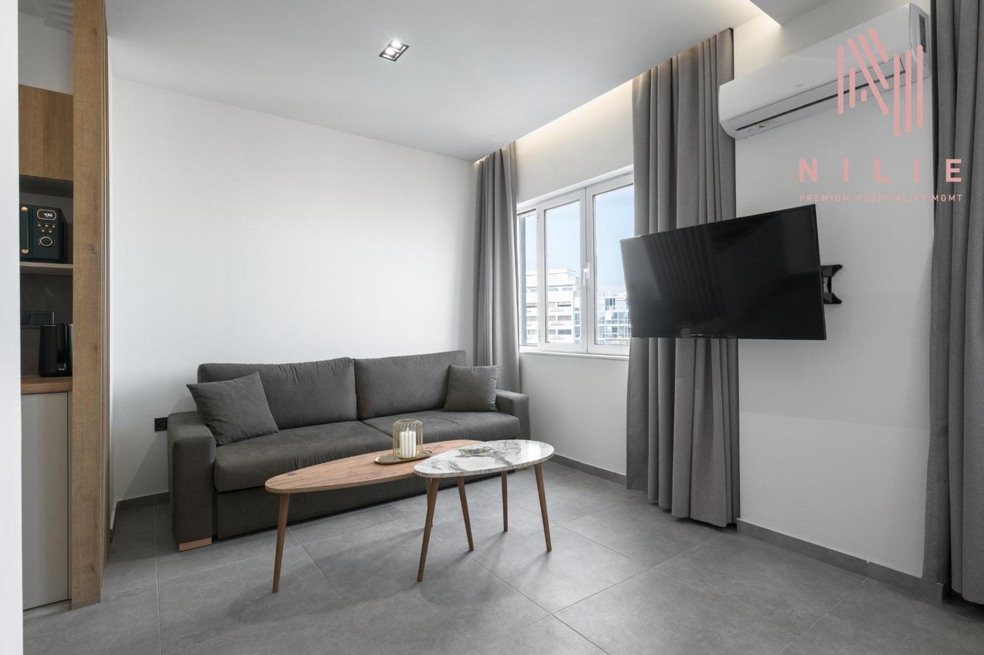Pantheon, Nilie Hospitality Mgmt Apartment *