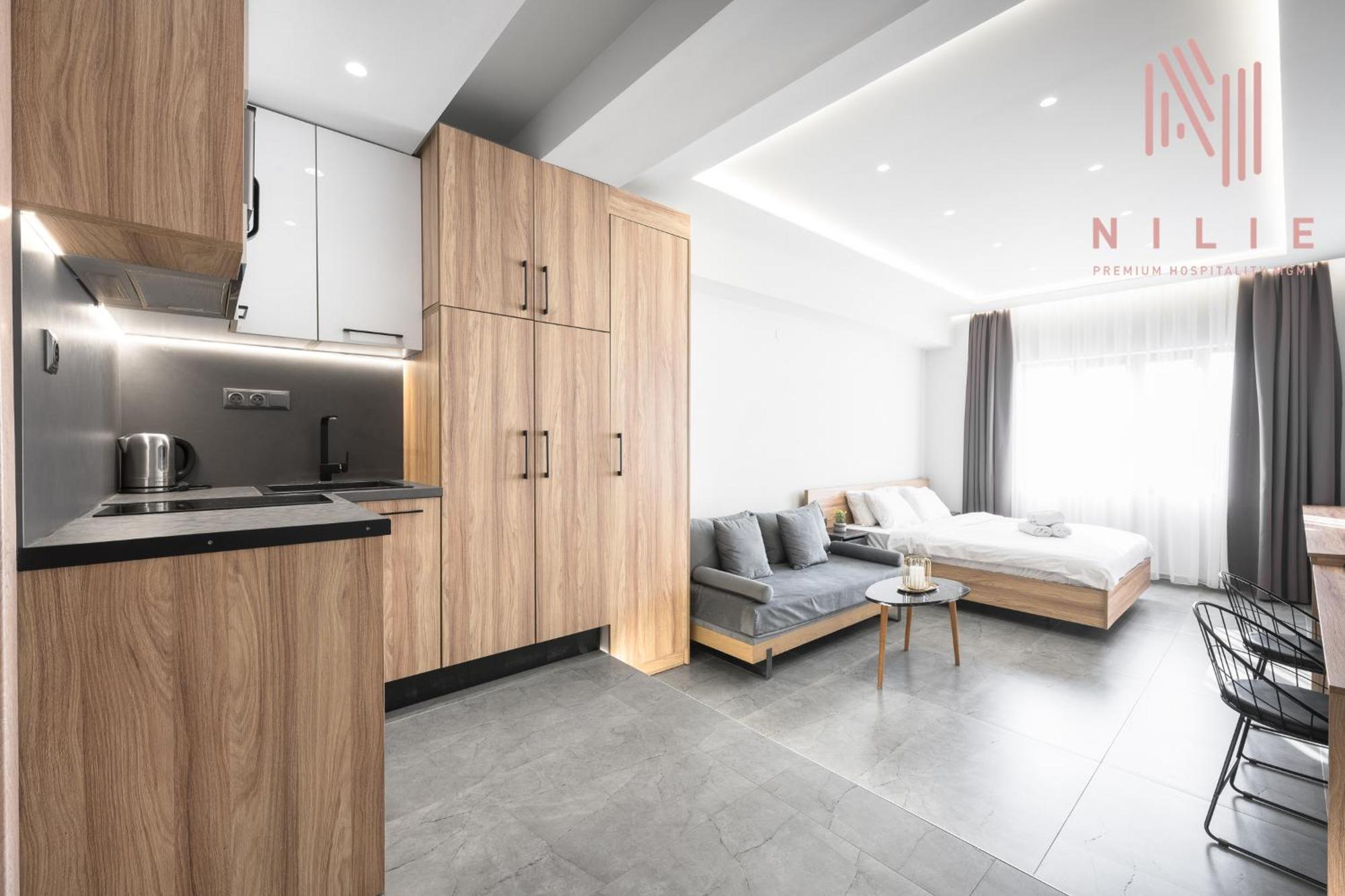 Pantheon, Nilie Hospitality Mgmt Thessaloniki