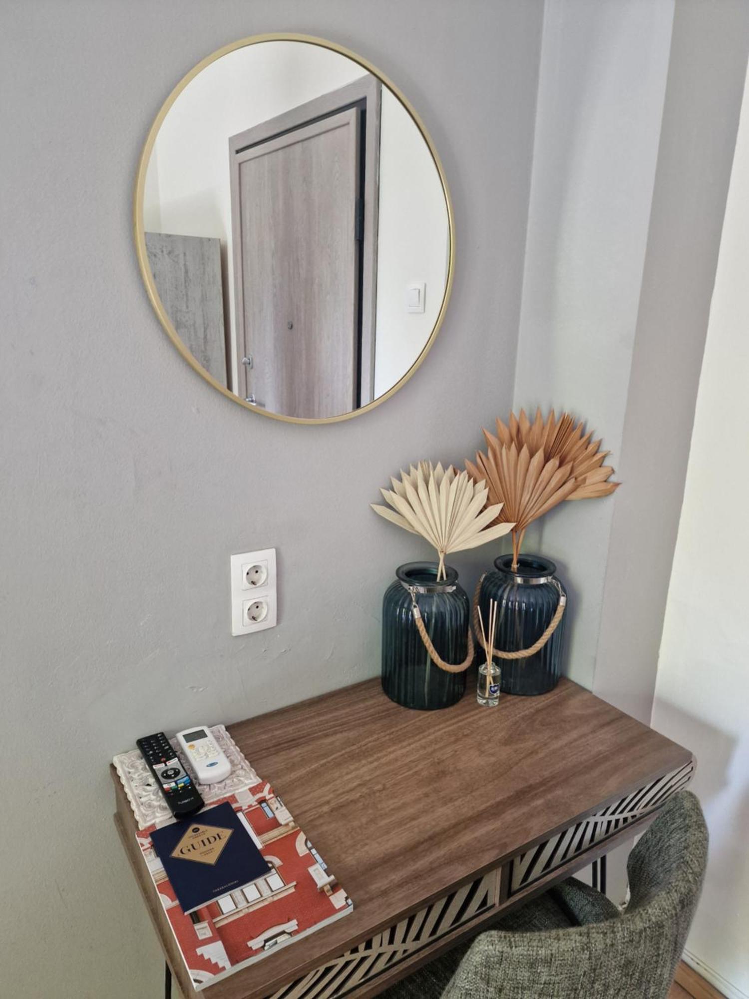 Apartment Closer 
