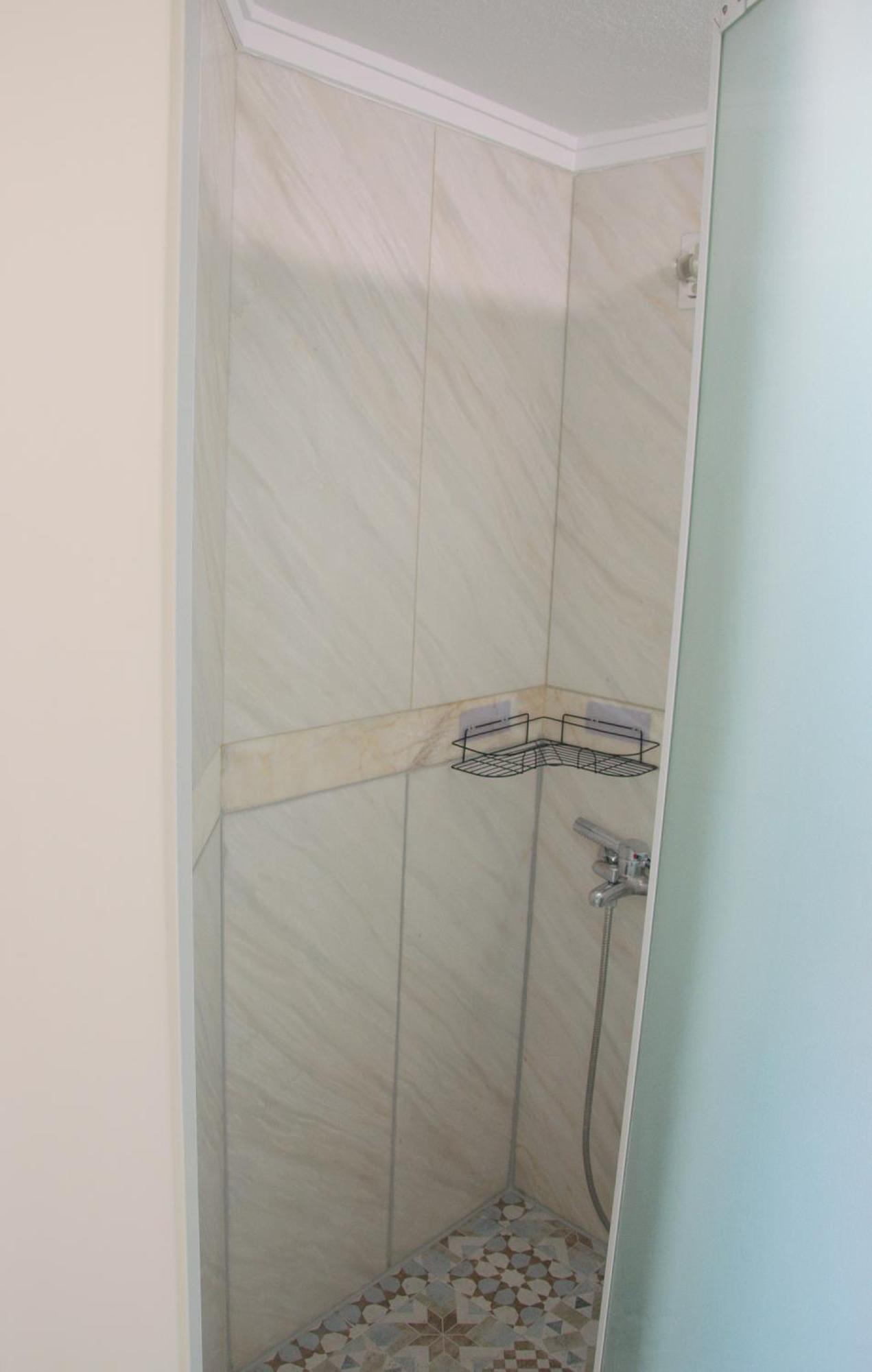 Apartment Bubbles & Art Experience Thessaloniki