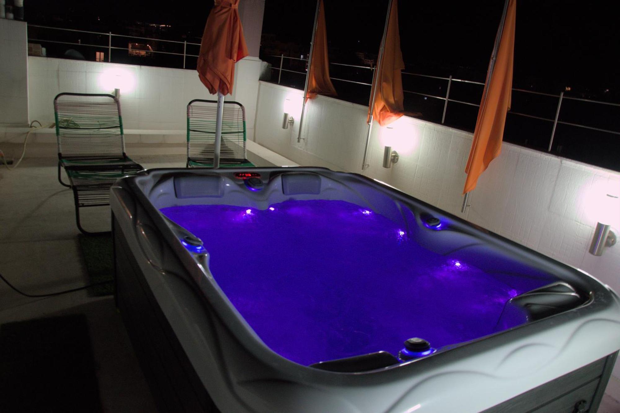 Apartment Bubbles & Art Experience Thessaloniki
