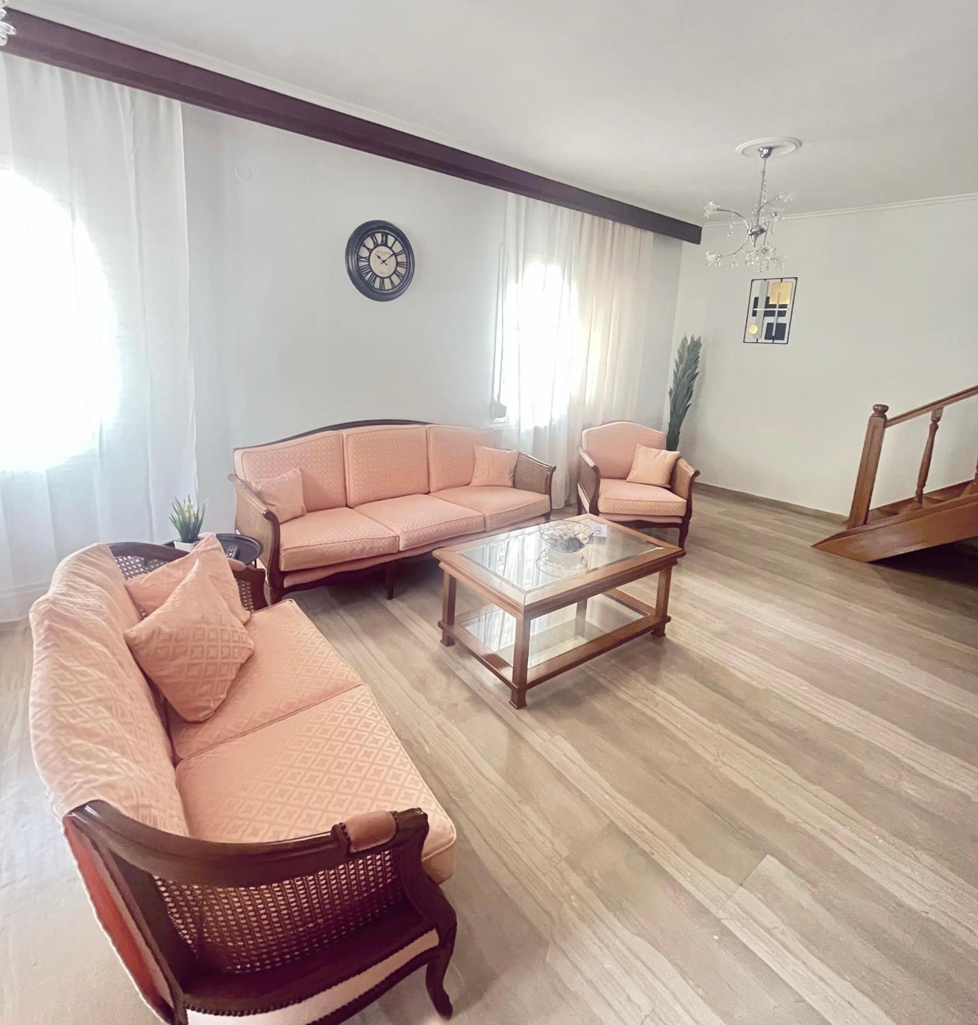 Thess House With Parking Thessaloniki