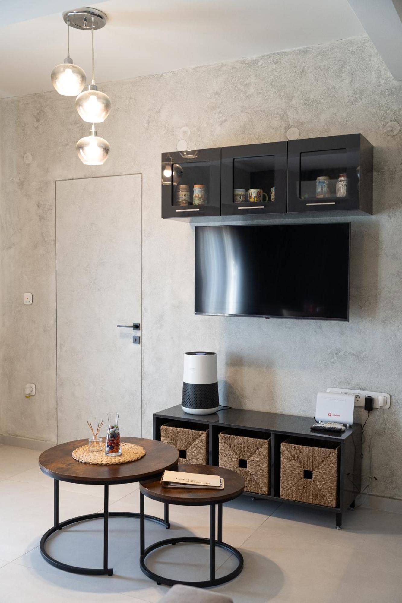 Elegant, Modern & Spacious In With Balcony Thessaloniki