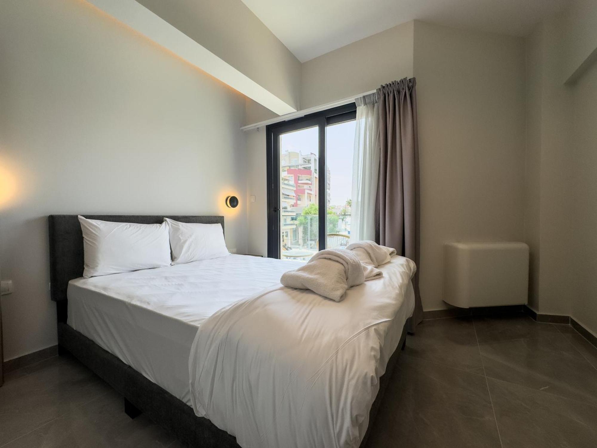 Apartment 8 By Proliving Hospitality *