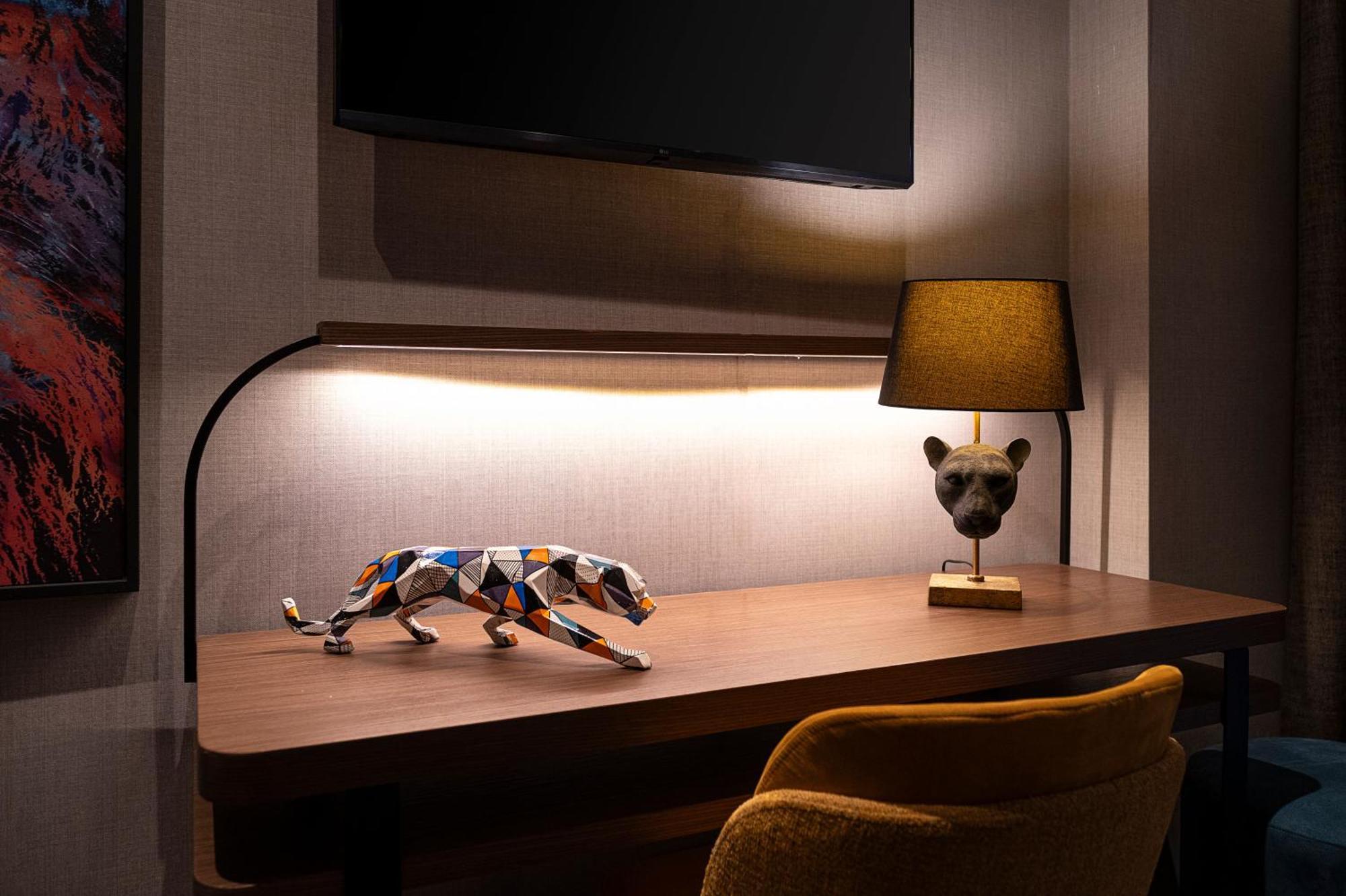 Hotel Nyx 4*