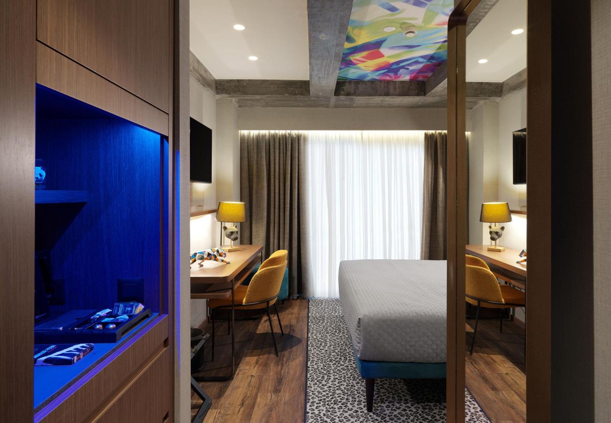 Nyx Hotel 4*