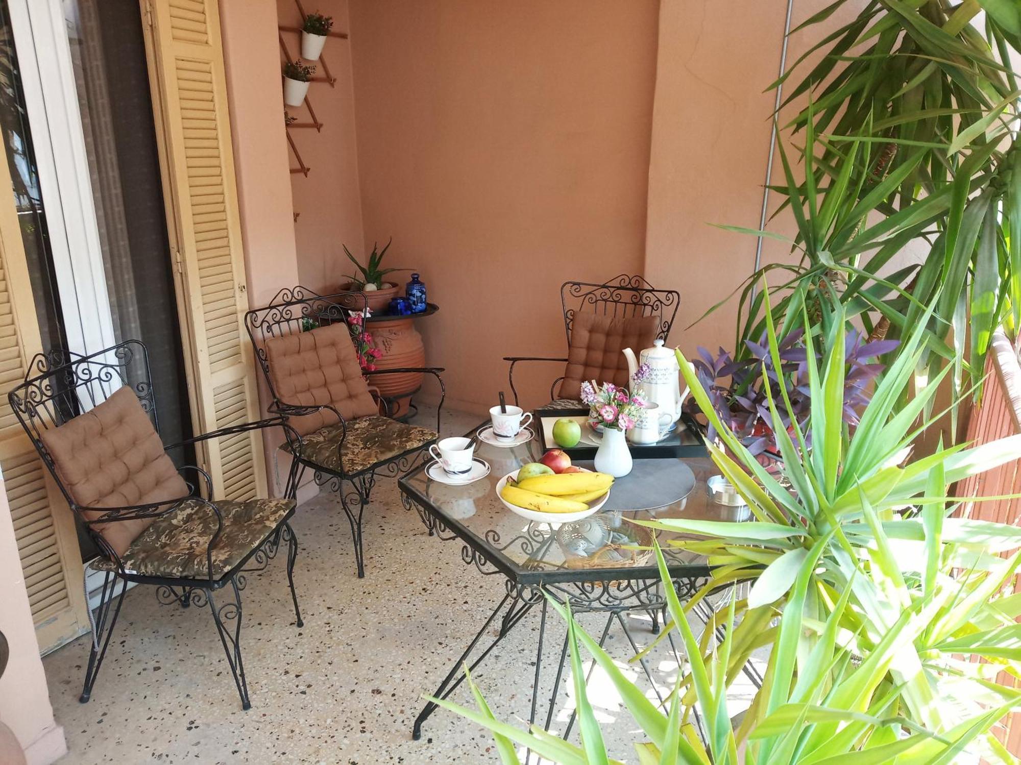Apartment Cosy Penthouse -up To 6 Guests- In The Centre!