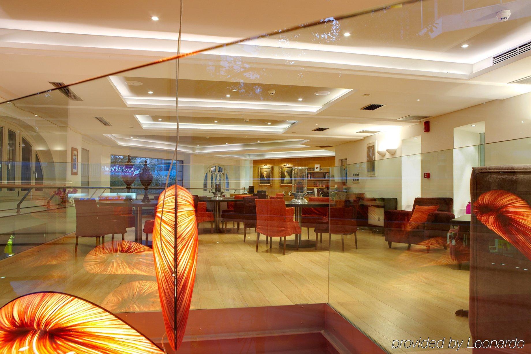 The Excelsior - Small Luxury Of The World Otel 5*