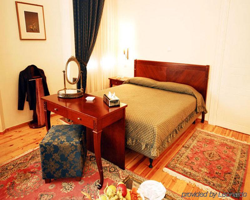 Capsis Bristol Boutique Hotel 5*