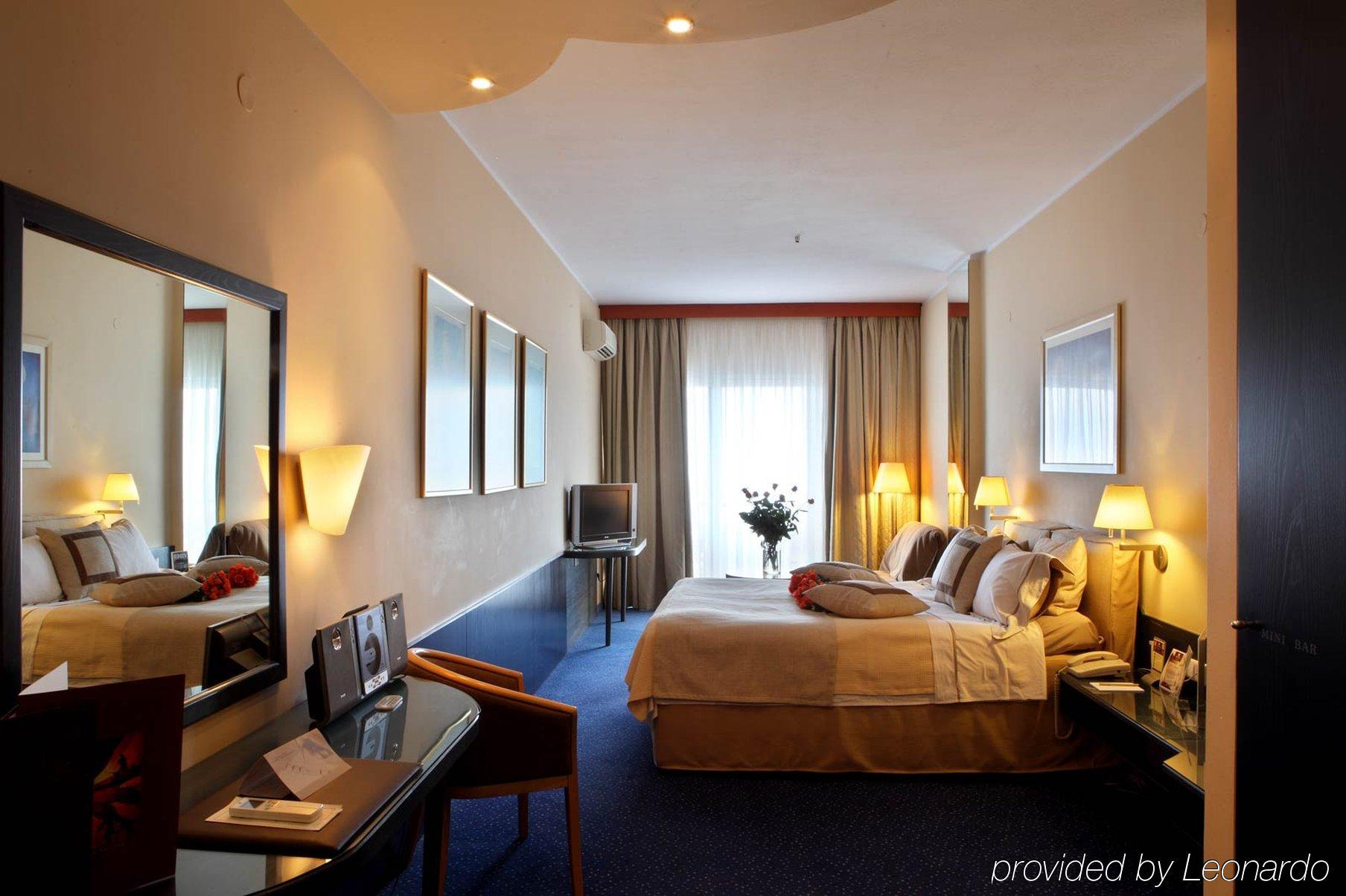 Egnatia 3*