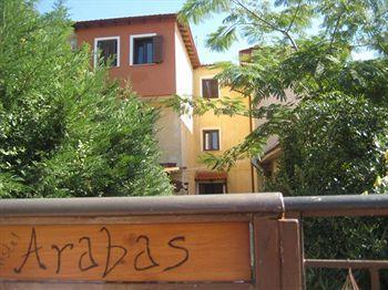 Arabas