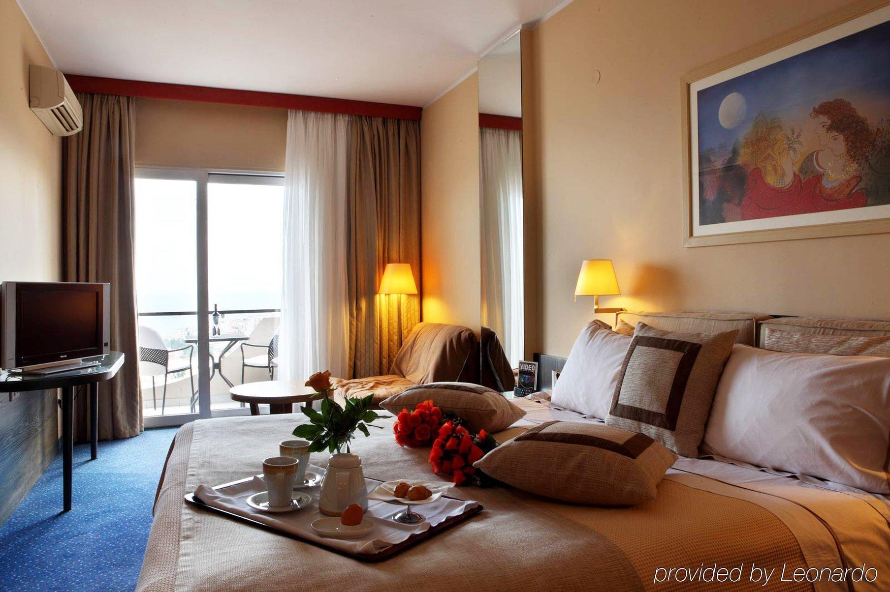Egnatia 3*