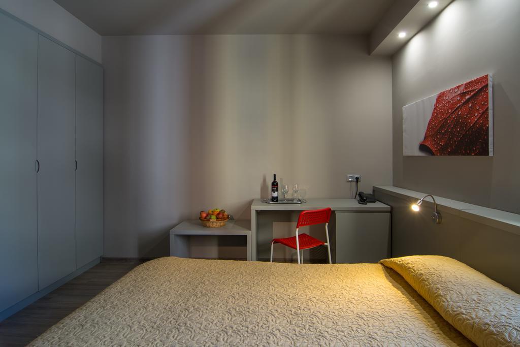 Vergina 3*