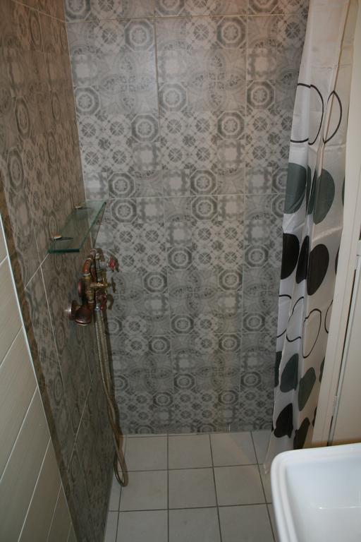 Apartment Svolou 42