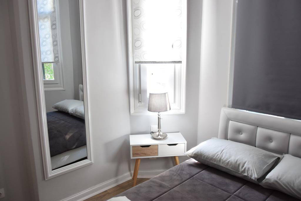 Apartment Megaron11