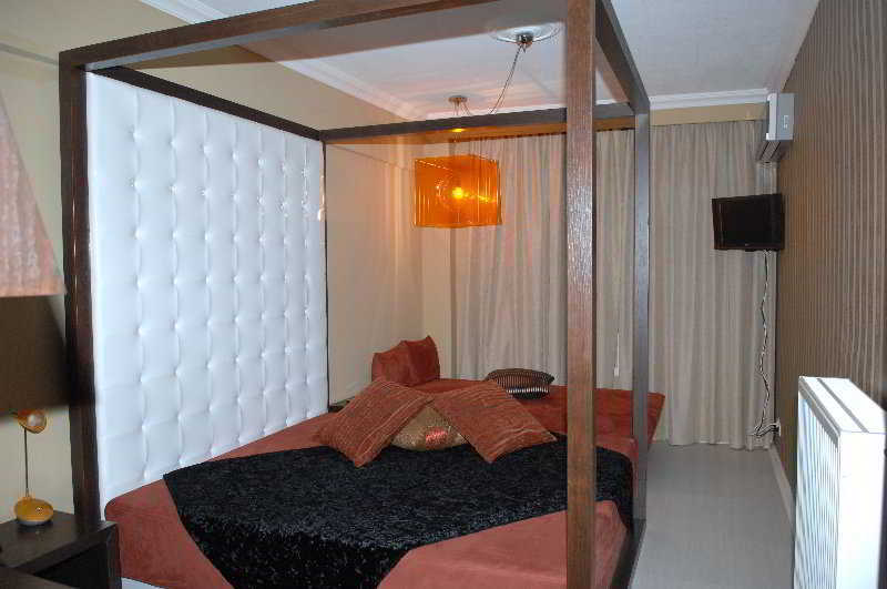Art Hotel 4*
