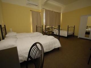 Rentrooms Guest house
