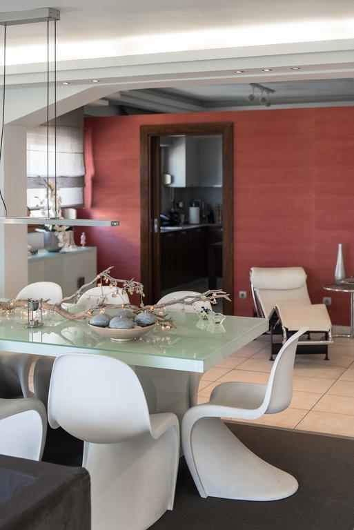 #luxlikehome-cosmopolitan Maison Selanik