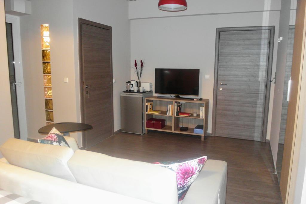 Rino Thessaloniki
