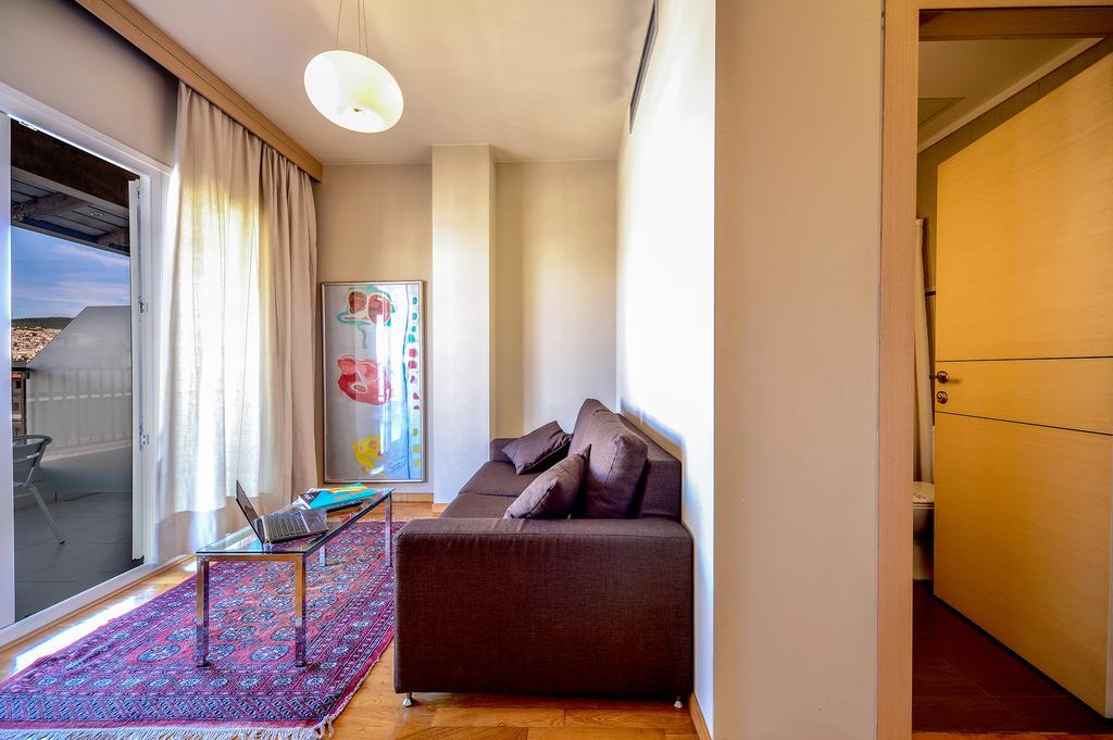 Astoria 3*