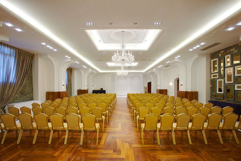 Porto Palace 5*