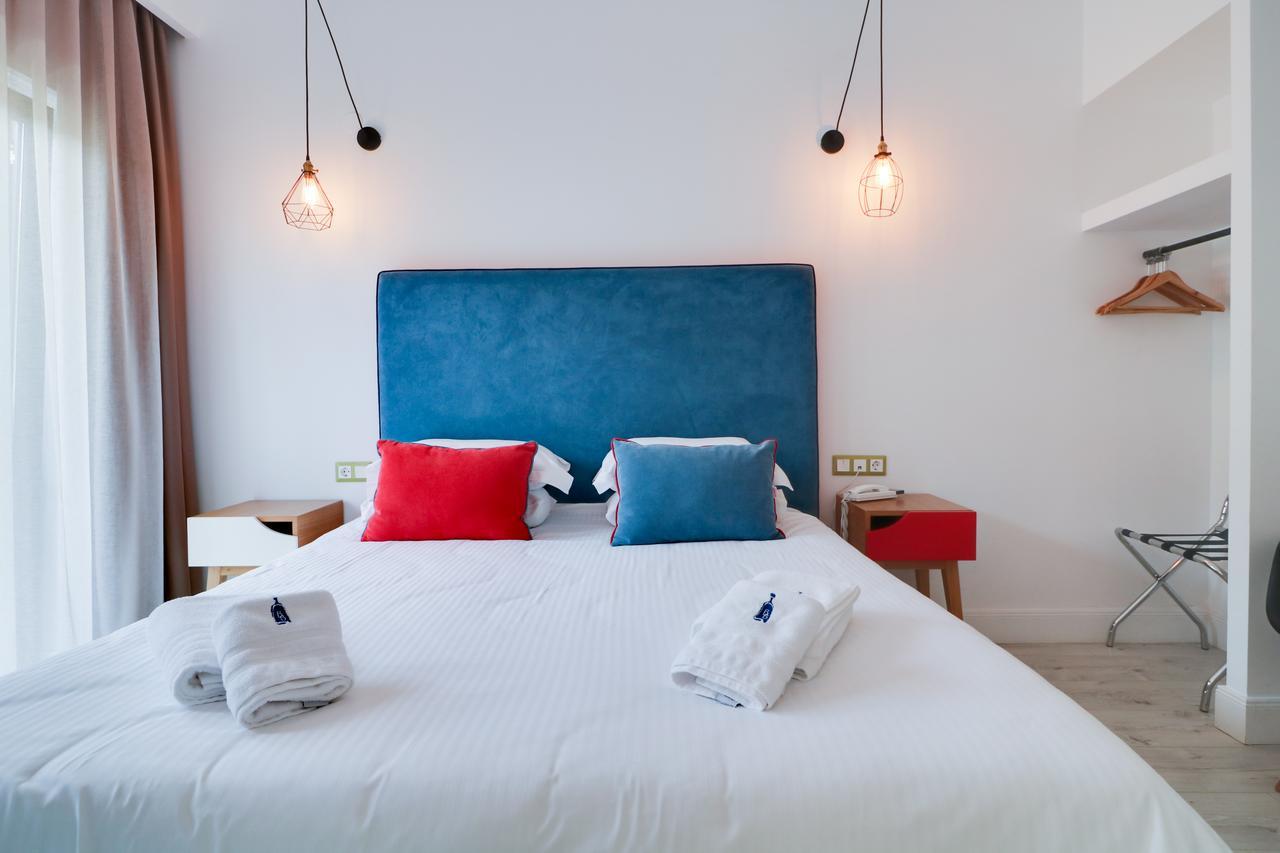 White Bottle Superior Apartment *