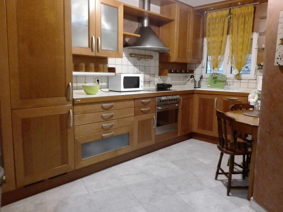 Navarino Square Apartment