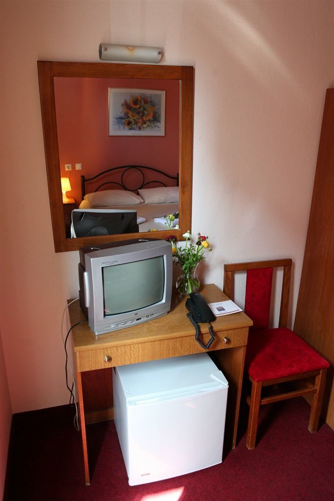 Hotel Emporikon