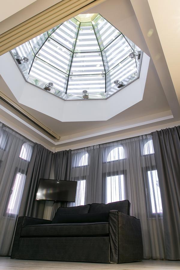 Superior One Boutique 4*
