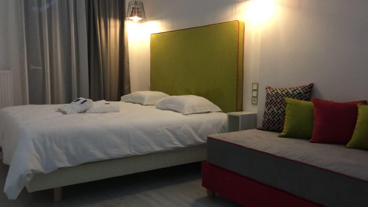 Apartment White Bottle Superior