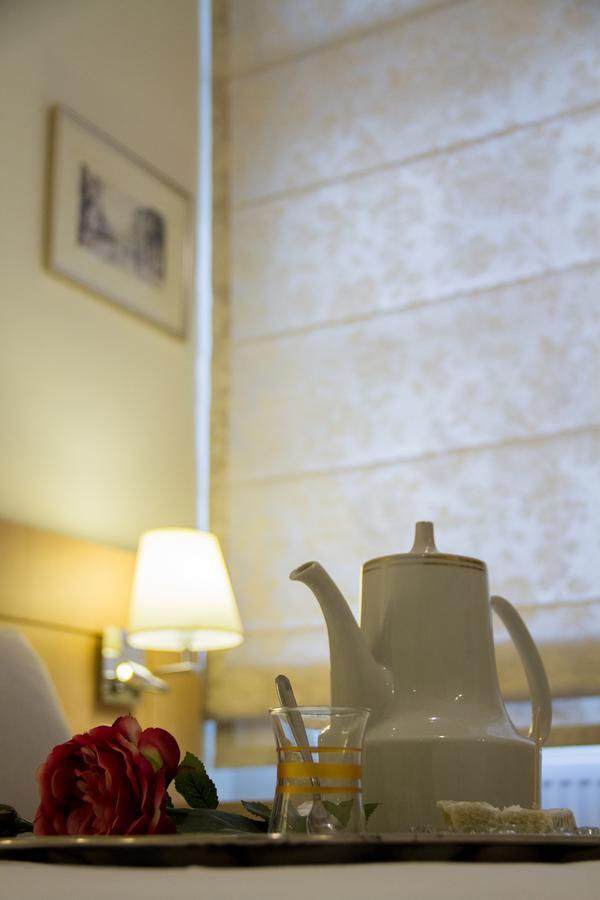 Tourist Hotel