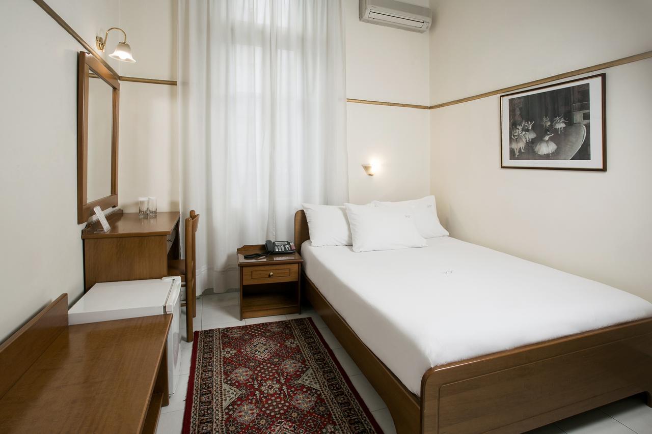 Tourist Hotel
