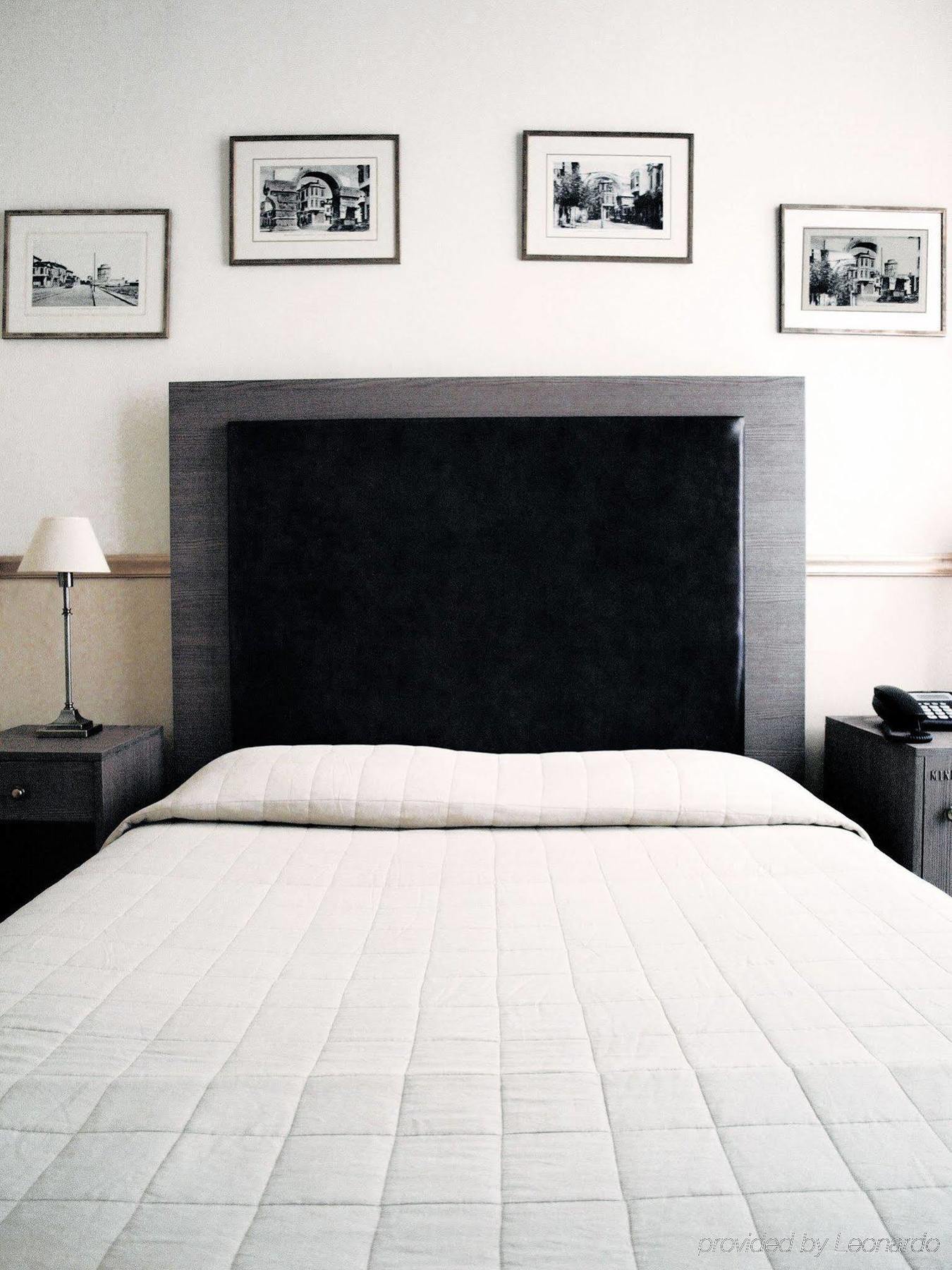 Tourist Hotel 2*